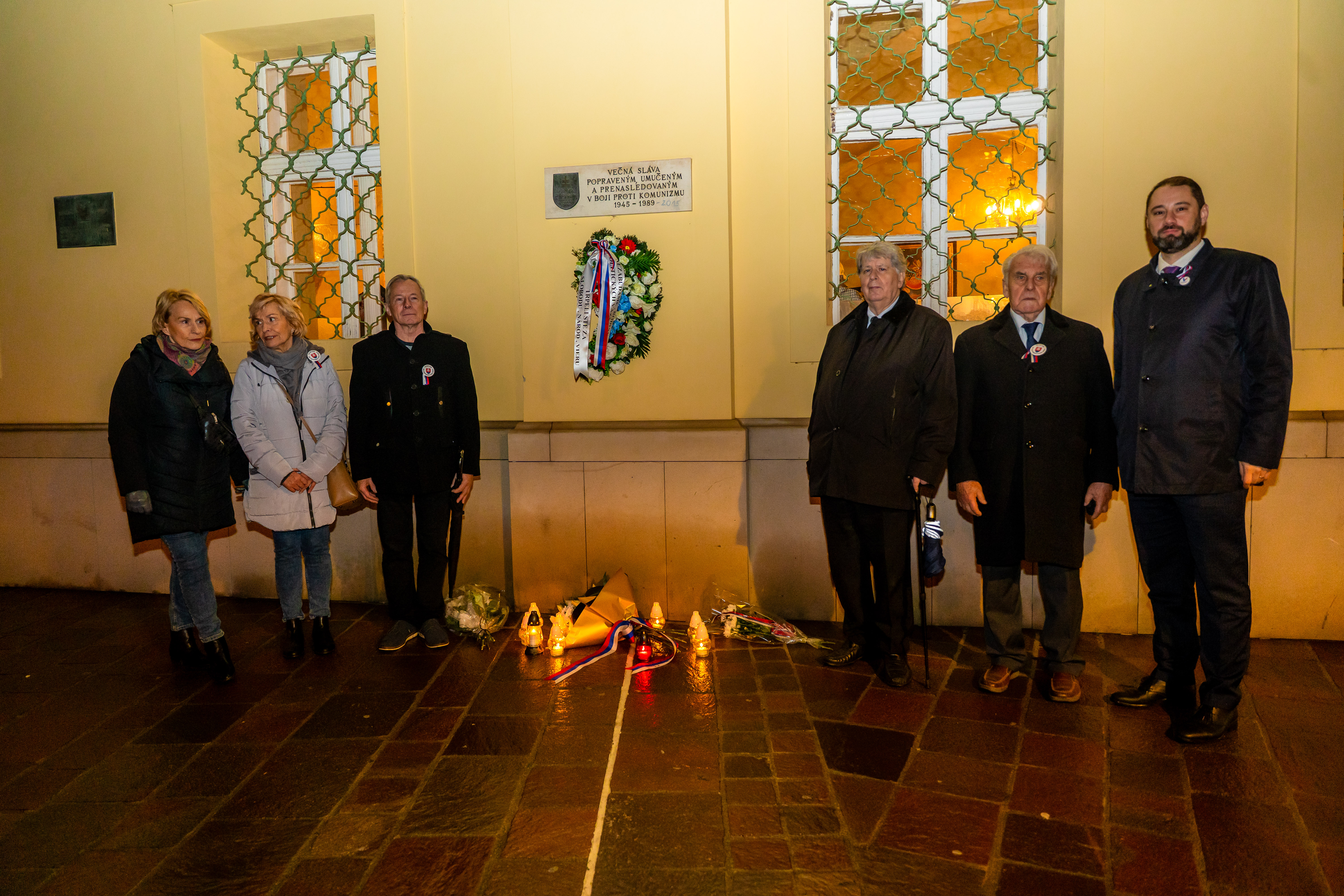Pietna spomienka - Den boja za slobodu a demokraciu-40